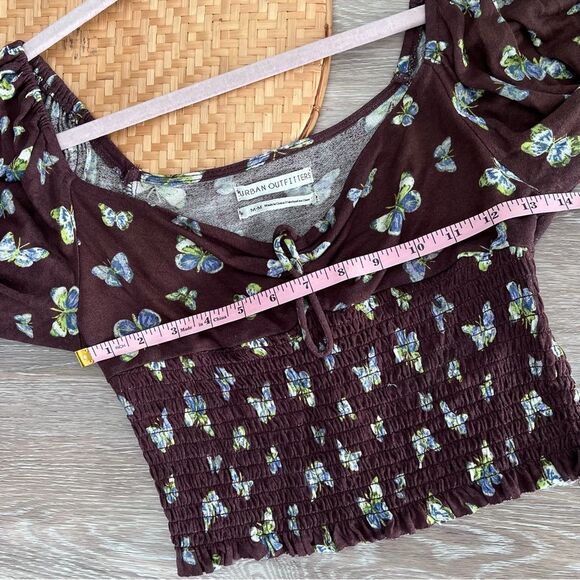 Urban outfitters butterfly print smocked balloon sleeve blouse - Picture 5 of 7